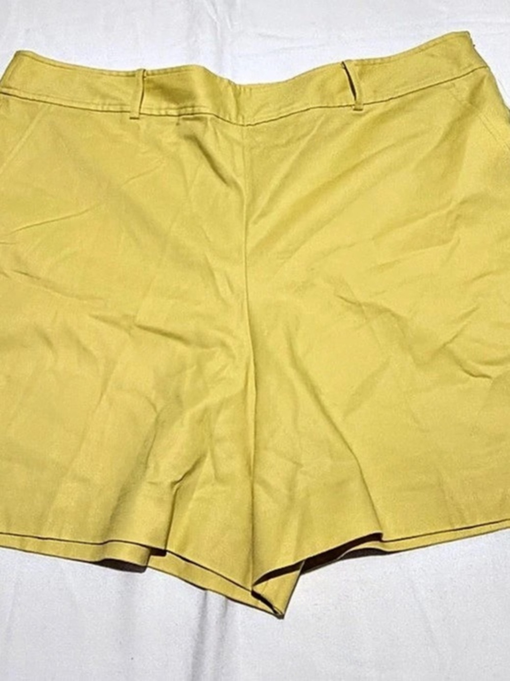 Lauren Ralph Lauren Women’s Size 18 Yellow Chino Shorts NWT High Rise